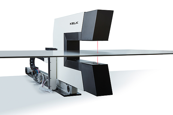 mh473235_bearb_kelk_web.jpg